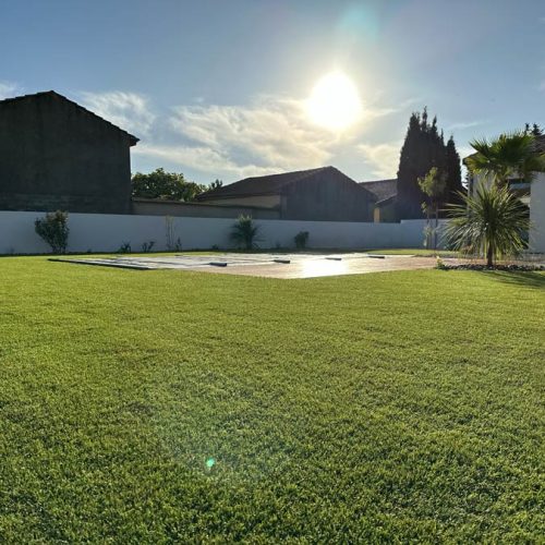 Paysagiste à Sauvian : création et aménagement de votre jardin