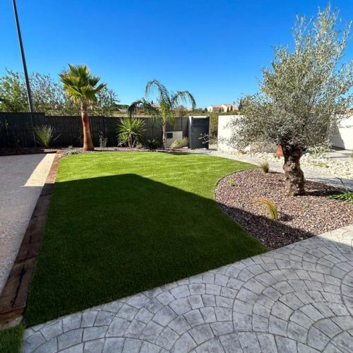 Paysagiste à Sauvian : création et aménagement de votre jardin